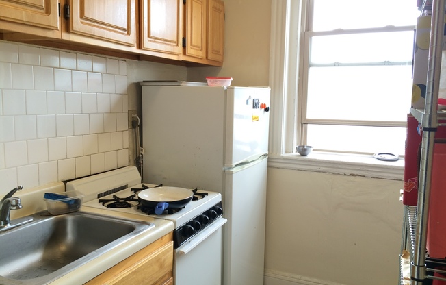 1 bed, 1 bath, 577 sqft, $2,250, Unit 01-054