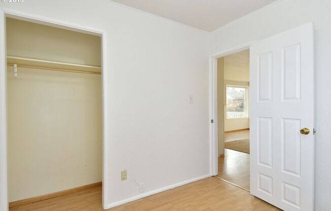 3 beds, 1 bath, $2,445