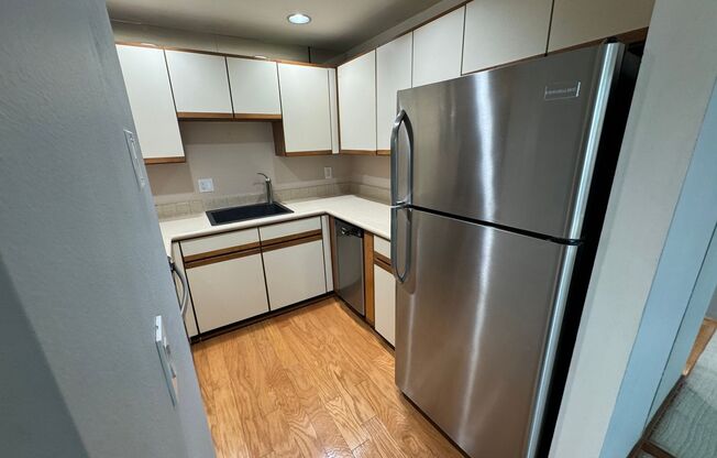 1 bed, 1 bath, $1,550, Unit # 214