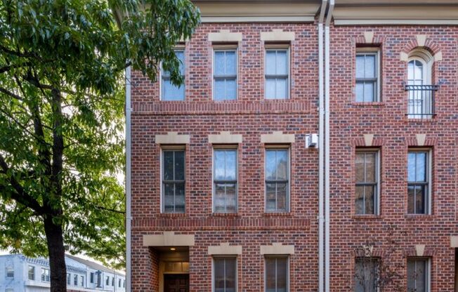 2335-1 Boston St. - Great 3 bed, 3 bath Townhouse  in Canton