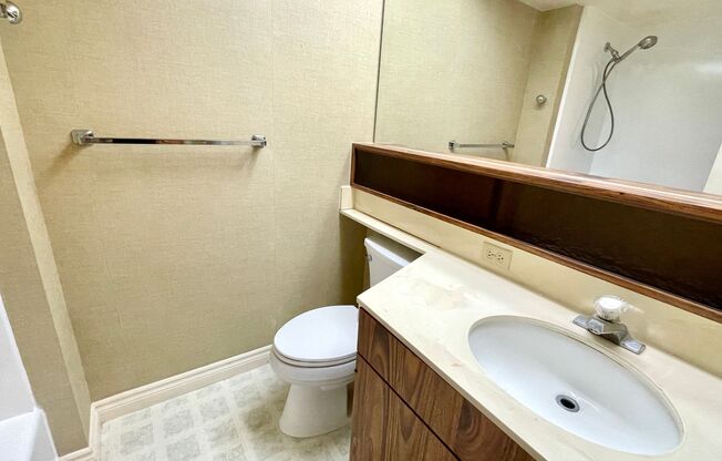 Studio, 1 bath, $1,800