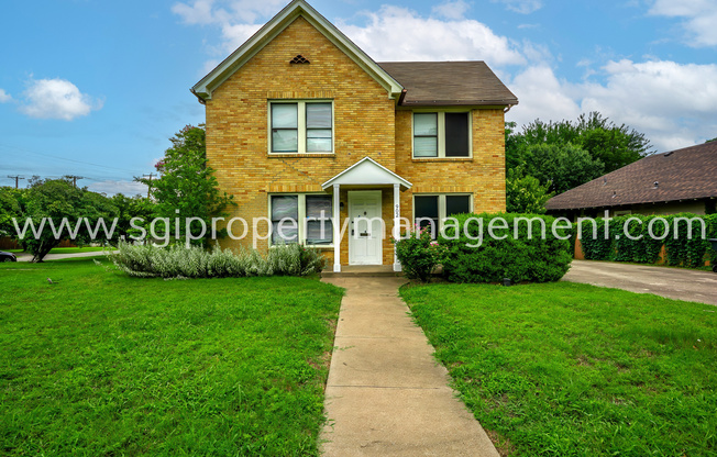 902 S OAK CLIFF BLVD