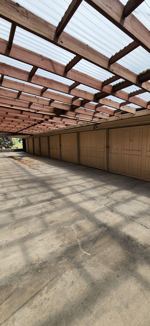 Studio, 1 bath, 150 sqft, $795, Unit 4