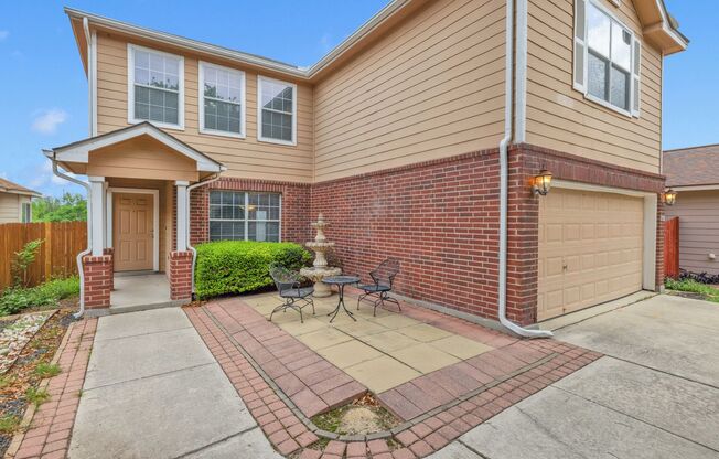 Stylish 3-Bedroom Home with Expansive Patio and Luxurious Primary Retreat
