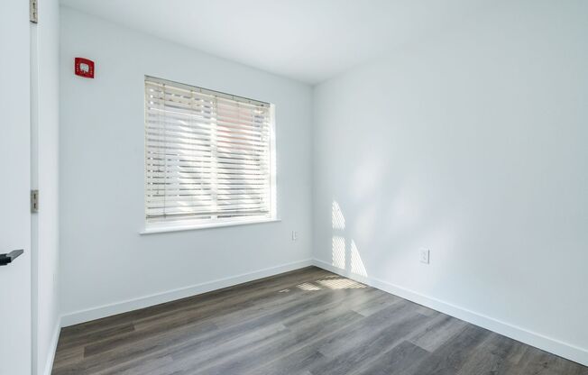 3 beds, 2 baths, 1,171 sqft, $1,950, Unit 1