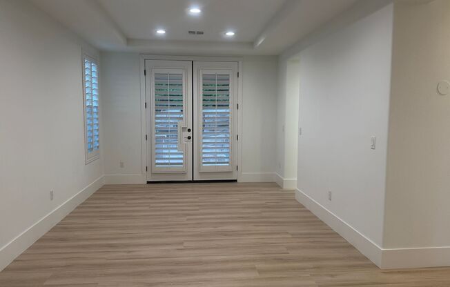 5 beds, 4.5 baths, $6,795