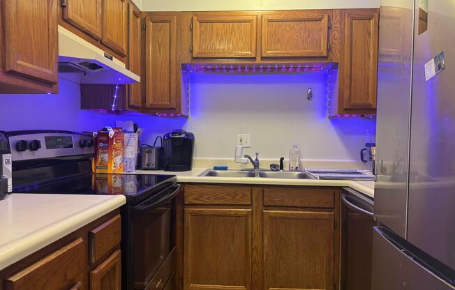 Great location for $2200/month  - 2bd/1ba with TWO assigned parking spaces (tandem spaces)