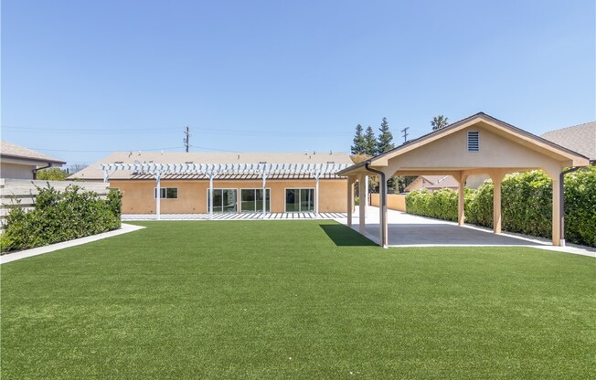 9231 VANALDEN AVE