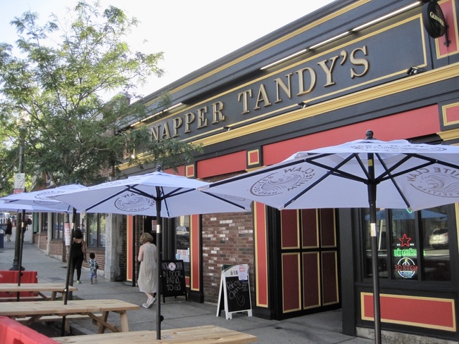 Napper Tandy's Pub on Washington Street