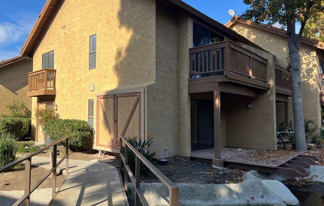 2 bedroom, 1.5 bath townhouse in the heart of Irvine!