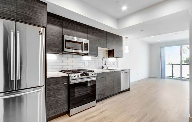 1 bed, 1 bath, 650 sqft, $3,250, Unit 501