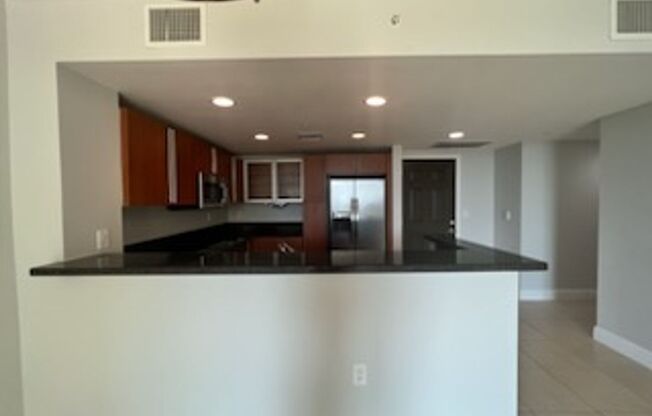 1 bed, 1.5 baths, $2,300, Unit # 521