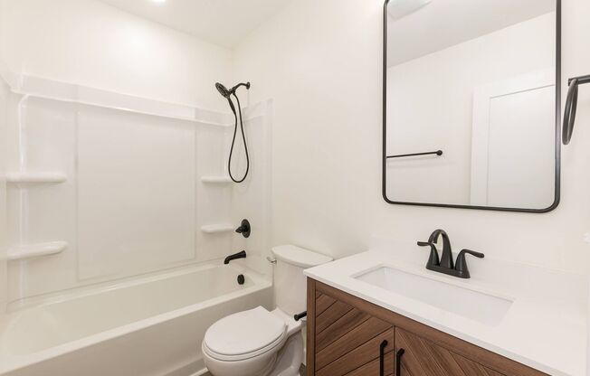 2 beds, 1 bath, $1,300, Unit 417 Sycamore St RENO