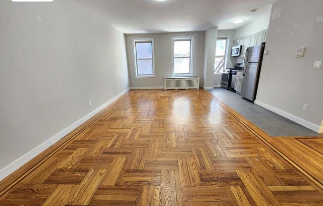 1 bed, 1 bath, 690 sqft, $3,046, Unit 32F