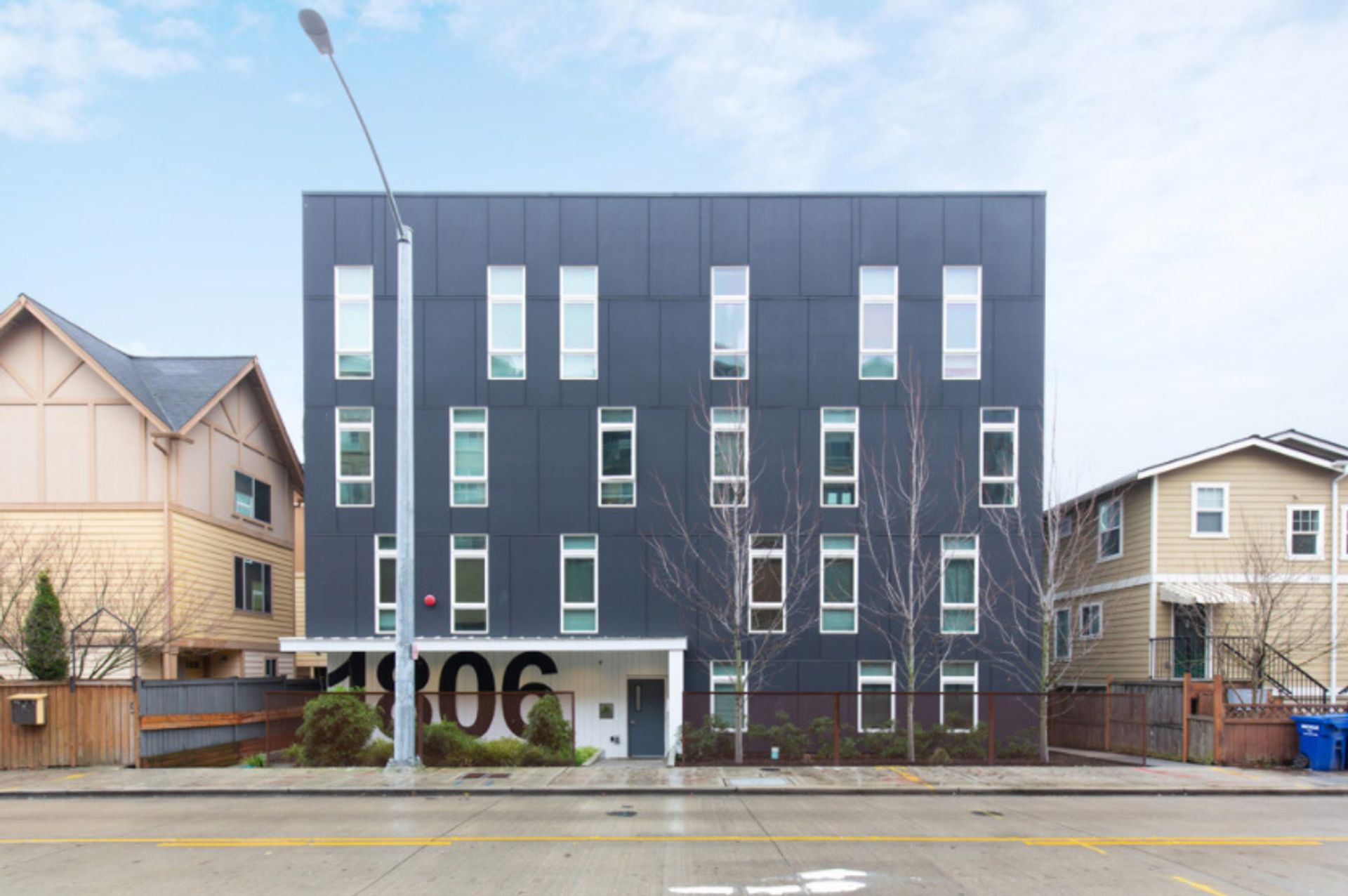 Studio at 1806 23rd Ave
