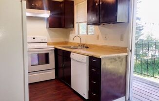 1011 W. 76th Avenue