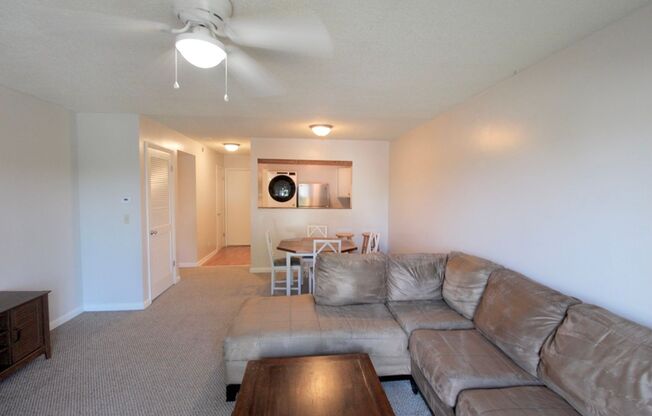 2 beds, 2 baths, $750