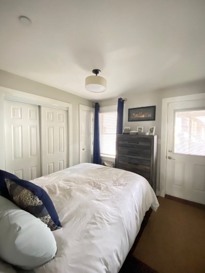 609 E 2 ST