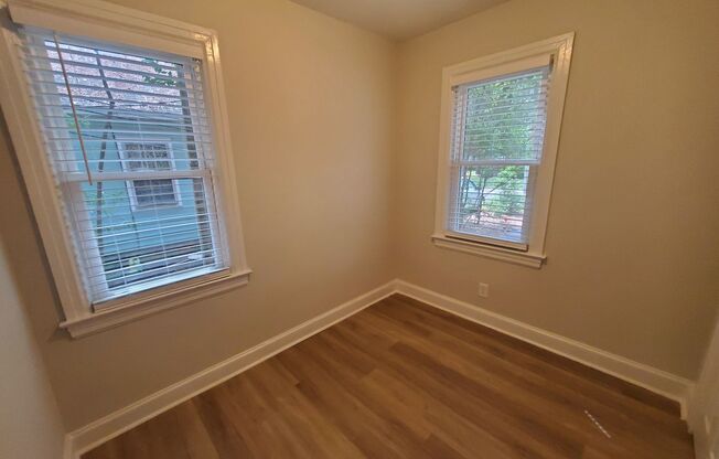 2 beds, 1 bath, $950