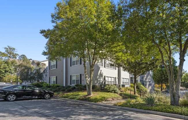 Building exterior area at Park Summit Apartments in Decatur, GA 30033