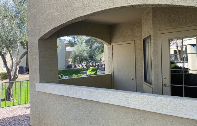 2 beds, 2 baths, 1,085 sqft, $1,615