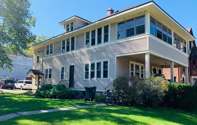 2001-2003 University Ave/308Chamberlain Ave