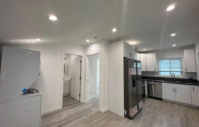 1 bed, 1 bath, $1,950