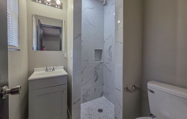 Fully Renovated 3-Bedroom Home in Bethany – Sleek Modern Finishes & Open Concept Living!