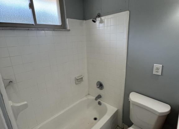 724 Delta Ave.  Apt. 9