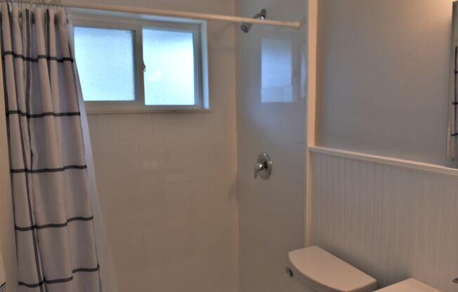 2 beds, 1 bath, $1,750