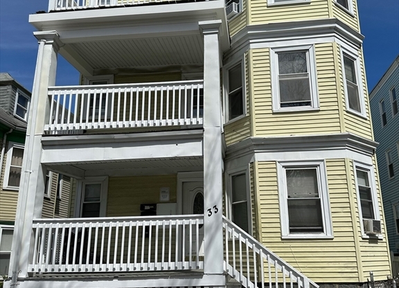 33 W TREMLETT ST