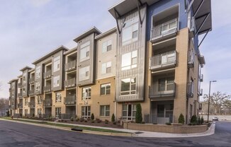 Anderson Flats Apartments in Raleigh