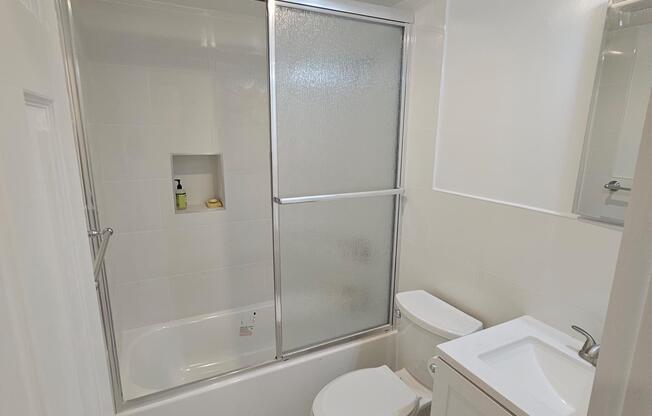 Studio, 1 bath, $2,700, Unit 1