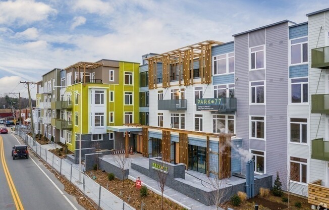 1 bed, 1 bath, 733 sqft, $3,400, Unit 214