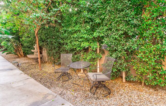 2 beds, 2 baths, 1,072 sqft, $3,050, Unit 7076 - 209