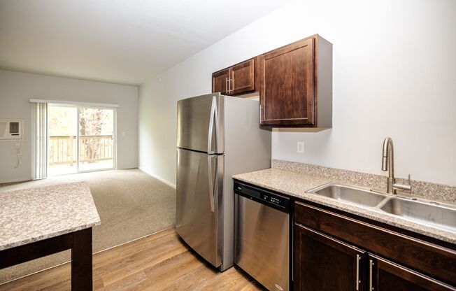 2 beds, 2 baths, 1,008 sqft, $1,770, Unit 315