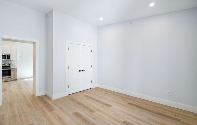 1 bed, 1 bath, 525 sqft, $2,050, Unit 26