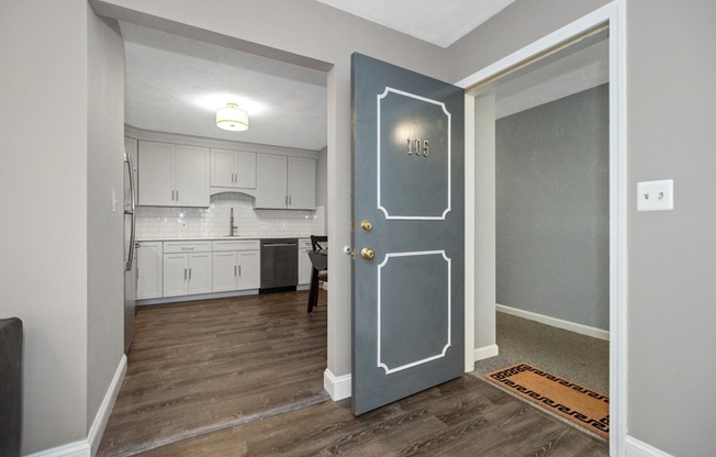 191 193 BUNKER HL ST