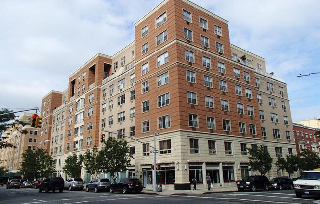 1787 MADISON AVE