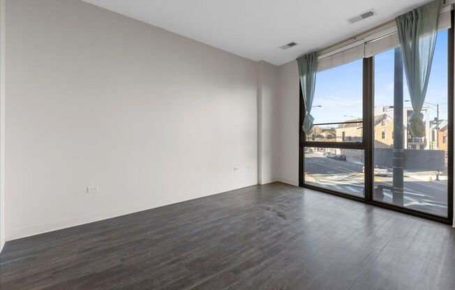 1 bed, 1 bath, 626 sqft, $2,376, Unit 302