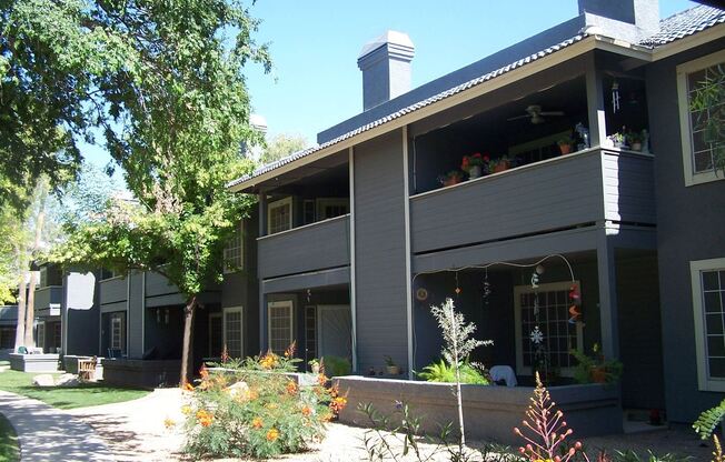 255 S KYRENE #209