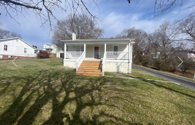 2 bedroom/1 bath Home ♦ Kingsport, TN