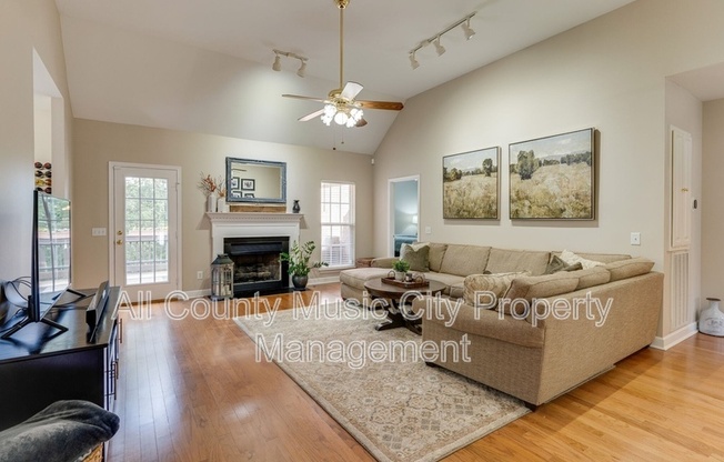 5108 VINEYARD PT