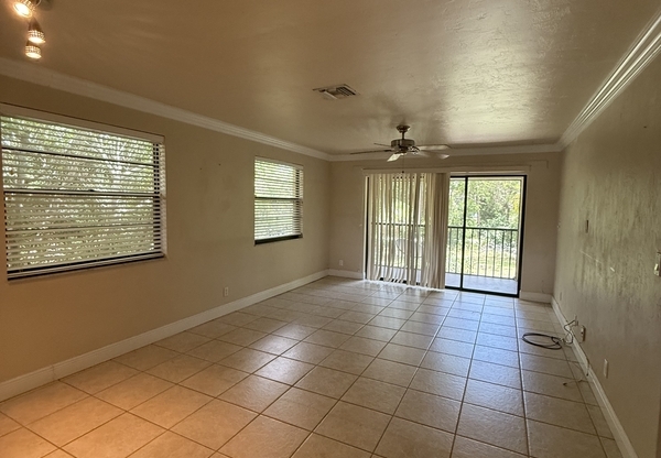 3806 GUILFORD 201
