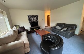 1 bed, 1 bath, 590 sqft, $1,325