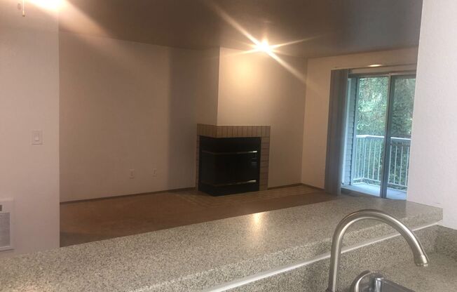 1 bed, 1 bath, 569 sqft, $1,825, Unit 310