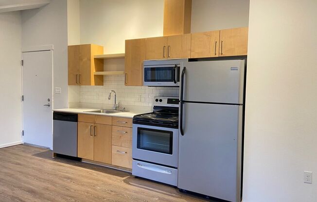 1 bed, 1 bath, 520 sqft, $1,795, Unit 5501-A