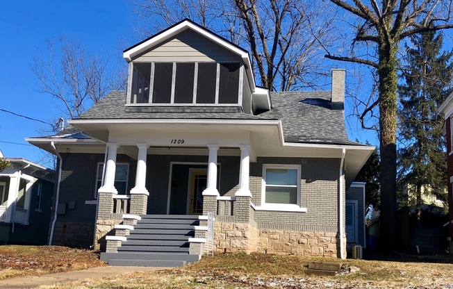1209 Richmond Road