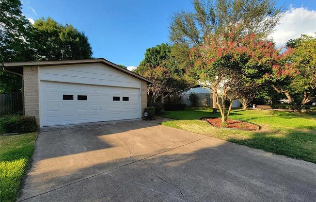 412 MALDEN DR