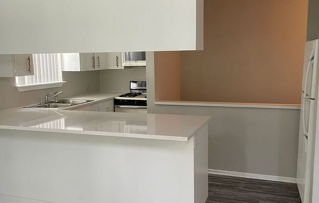 1120 Hollowcreek Drive